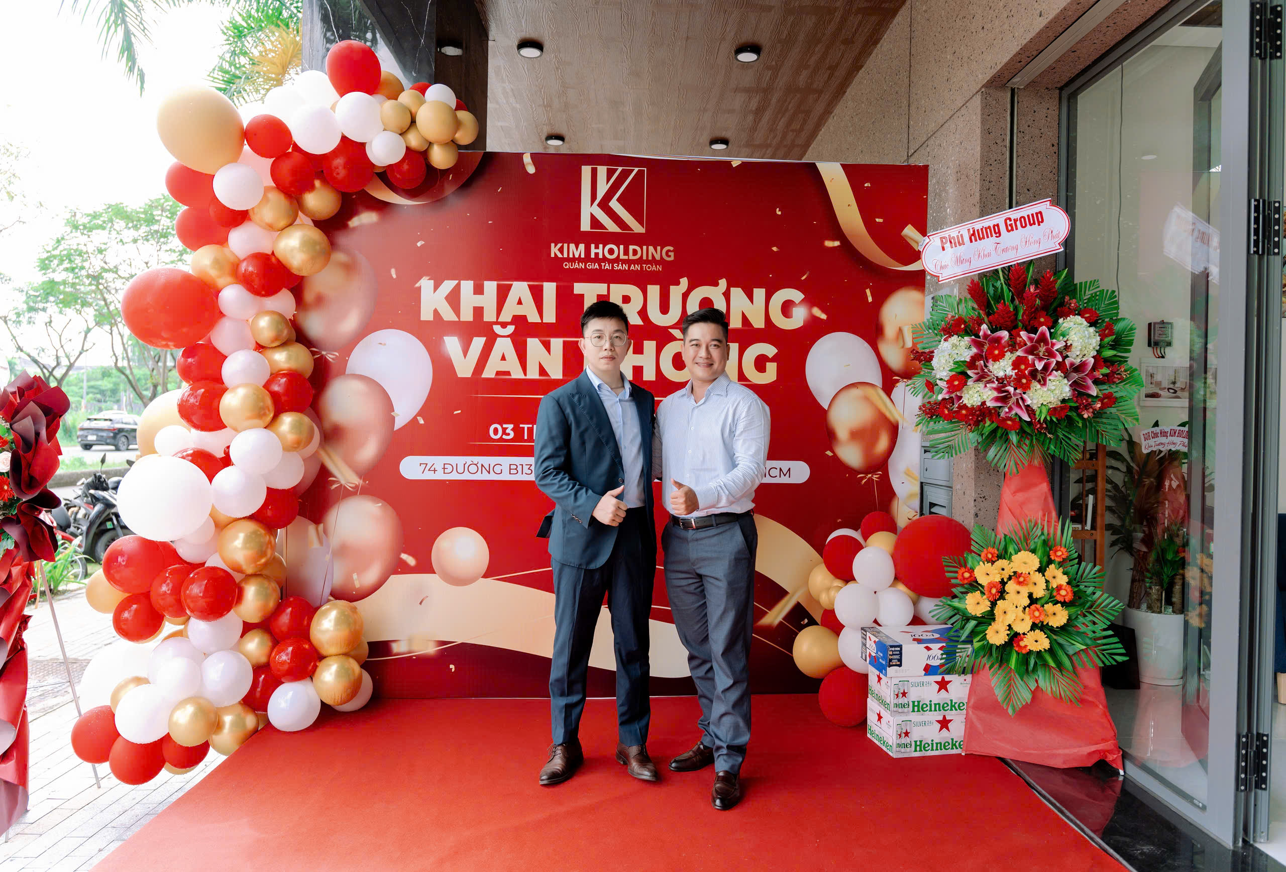 Giám đốc doanh nghiệp - Đối tác chiến lược đến tham dự khai trương văn phòng KimHolding tại khu đô thị Zeitgeist