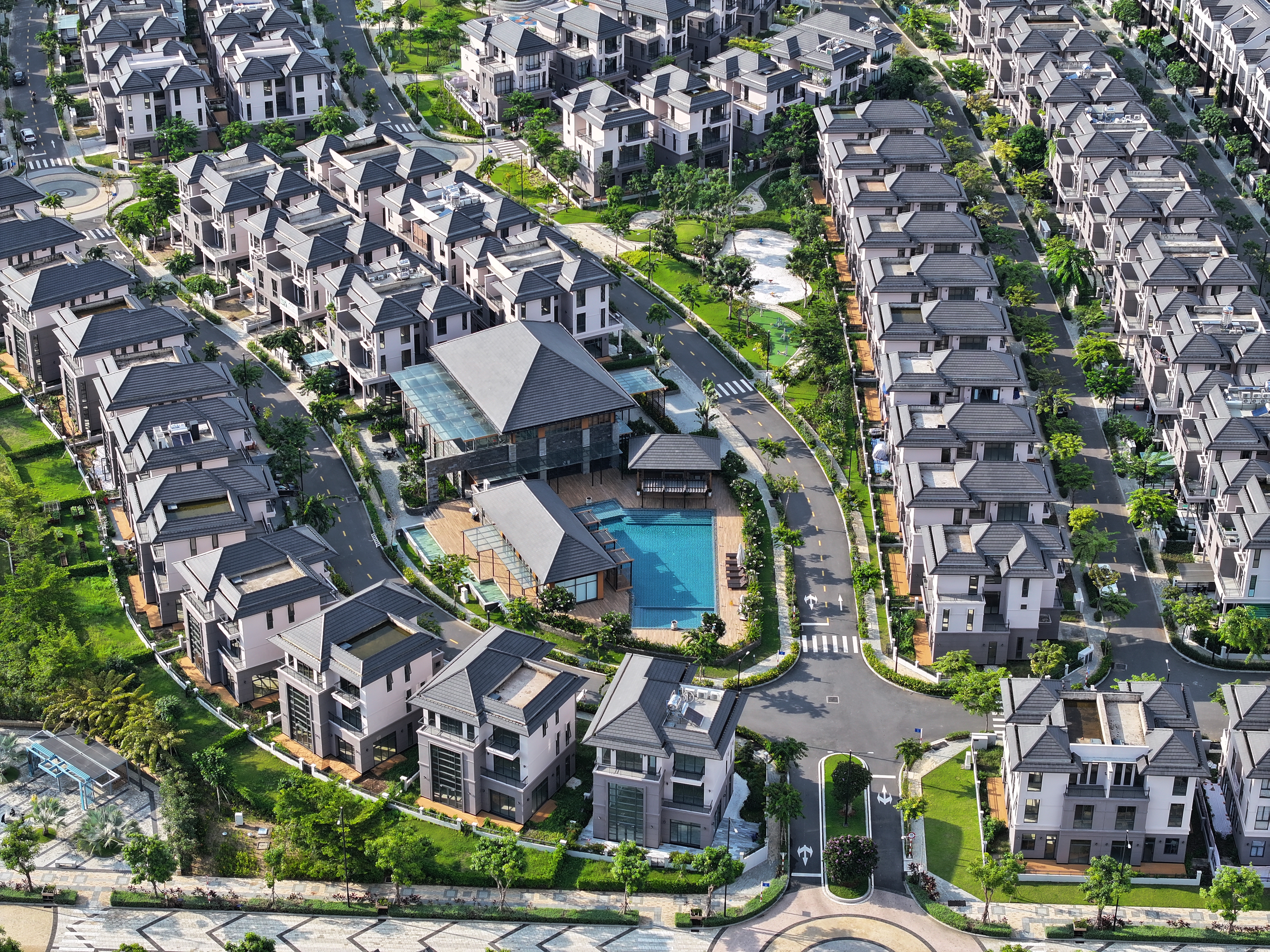 CHO THUÊ BIỆT THỰ SONG LẬP 126m2 ZEITGEIST | GS NHÀ BÈ.